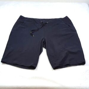 Eddie Bauer L Black Bermuda Shorts EUC